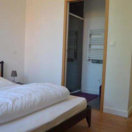 펜션 Sous Les Pins 자르-쉬르-메르